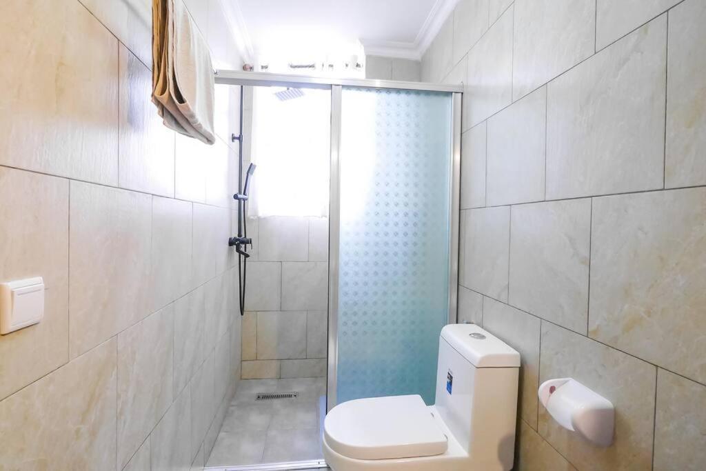 Ultra Modern Apartment In Nyarutarama Кигали Екстериор снимка